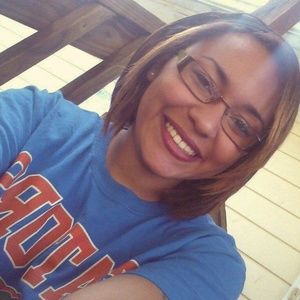 Meet your Posher, Marisa